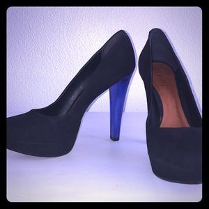 Schultz Black Suede Pumps w Cobalt Blue Herl